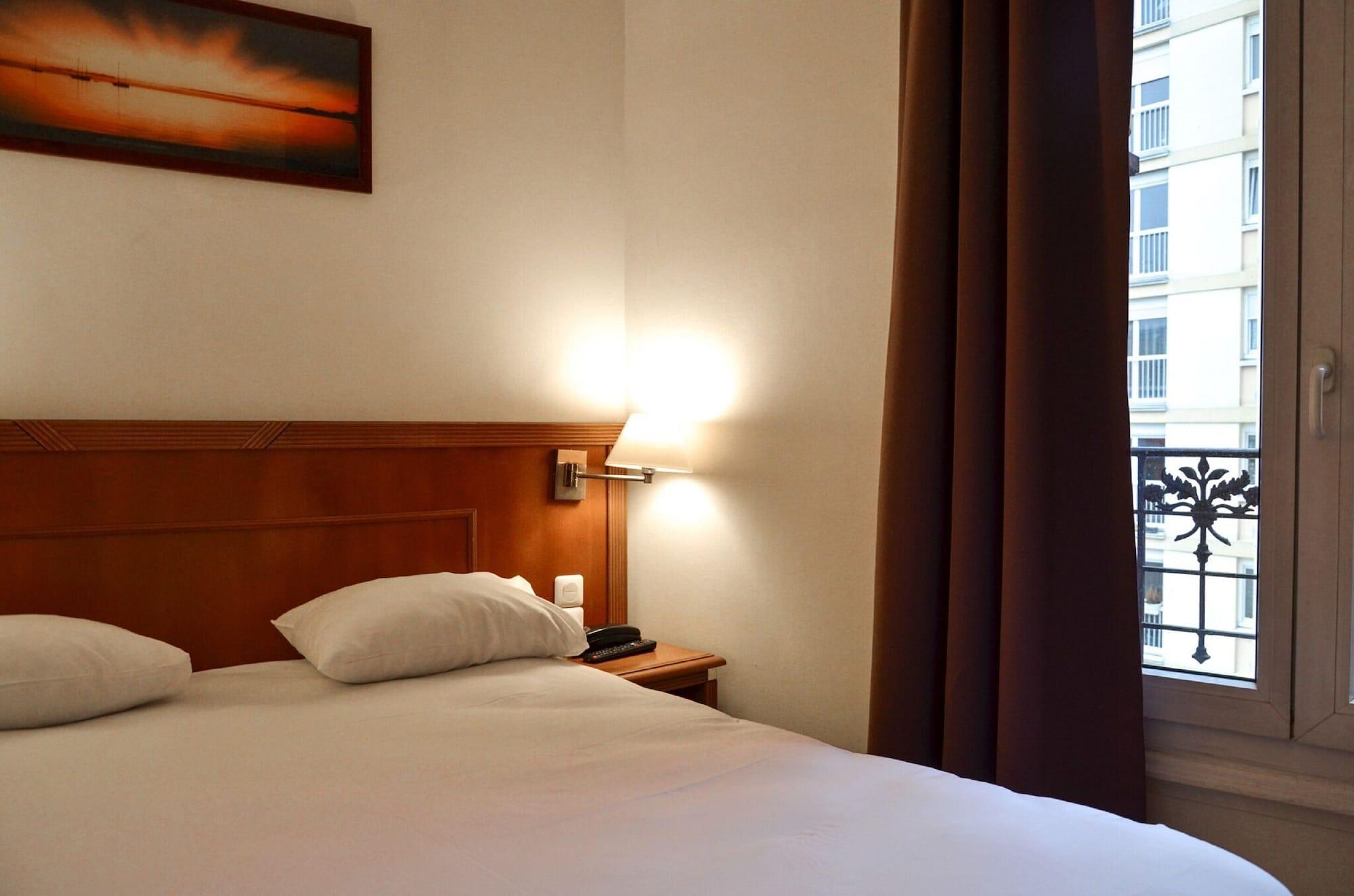 De La Perdrix Rouge Hotel Parigi