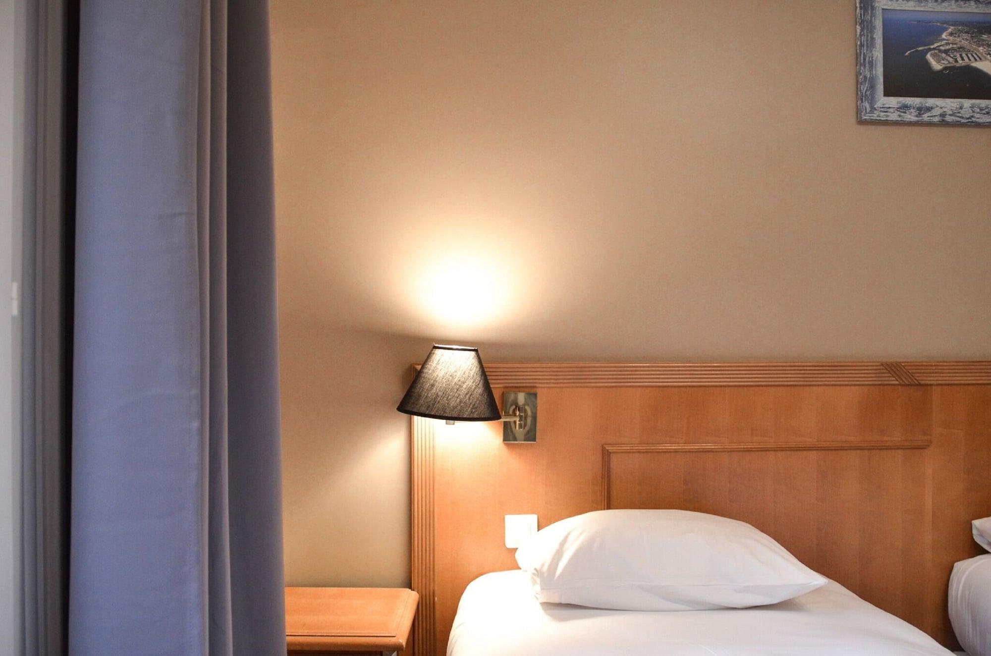 Hotel De La Perdrix Rouge